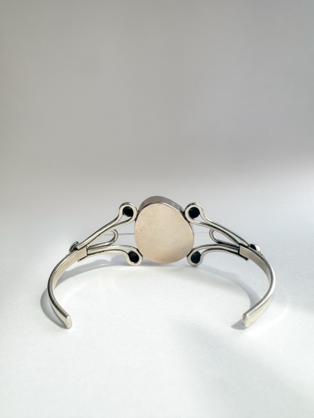 Vintage Silver Cuff Bracelet with Natural Oval Baltic Amber Stone Bezel Setting - Picture 8 of 8